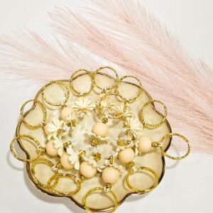 Μαρτυρικό Μπρελόκ Λευκό Λουλούδι Επιχρυσωμένο – Χειροποίητο Σετ 50 τμχ