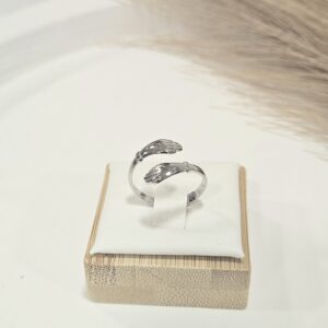 Δαχτυλίδι "Silver Embrace"
